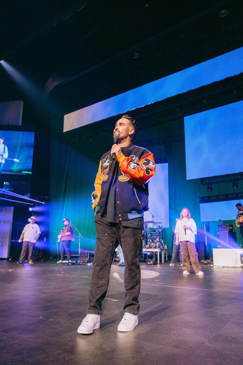 Happy Birthday to our campus pastor, Jonathan Rivera! We appreciate you for everything you do and for the impact you’ve had on our SEU community. Help us wish Pastor Jonathan a happy birthday in the comments!