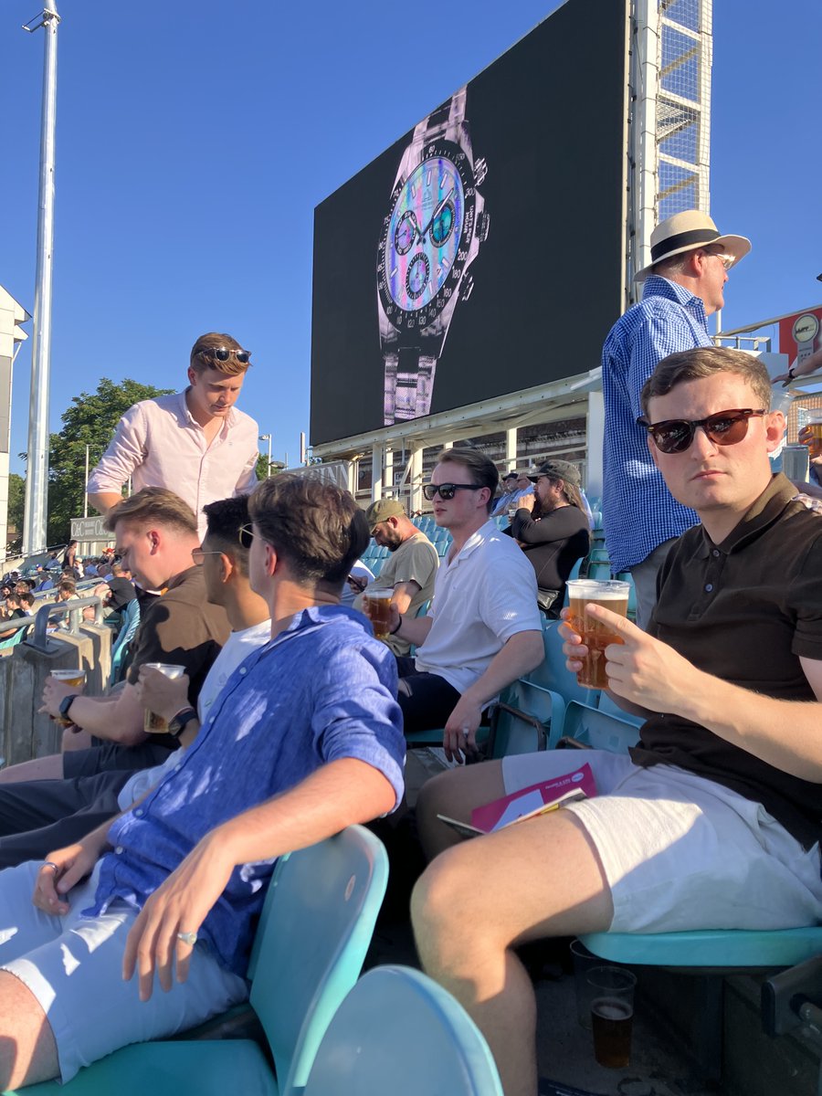 squareintheair's tweet image. Cracker at the cricket for our B2C team's social last Friday. 🏏

Sun, a few shandies, and a Surrey win! 😎

#B2C #SurreyCricket