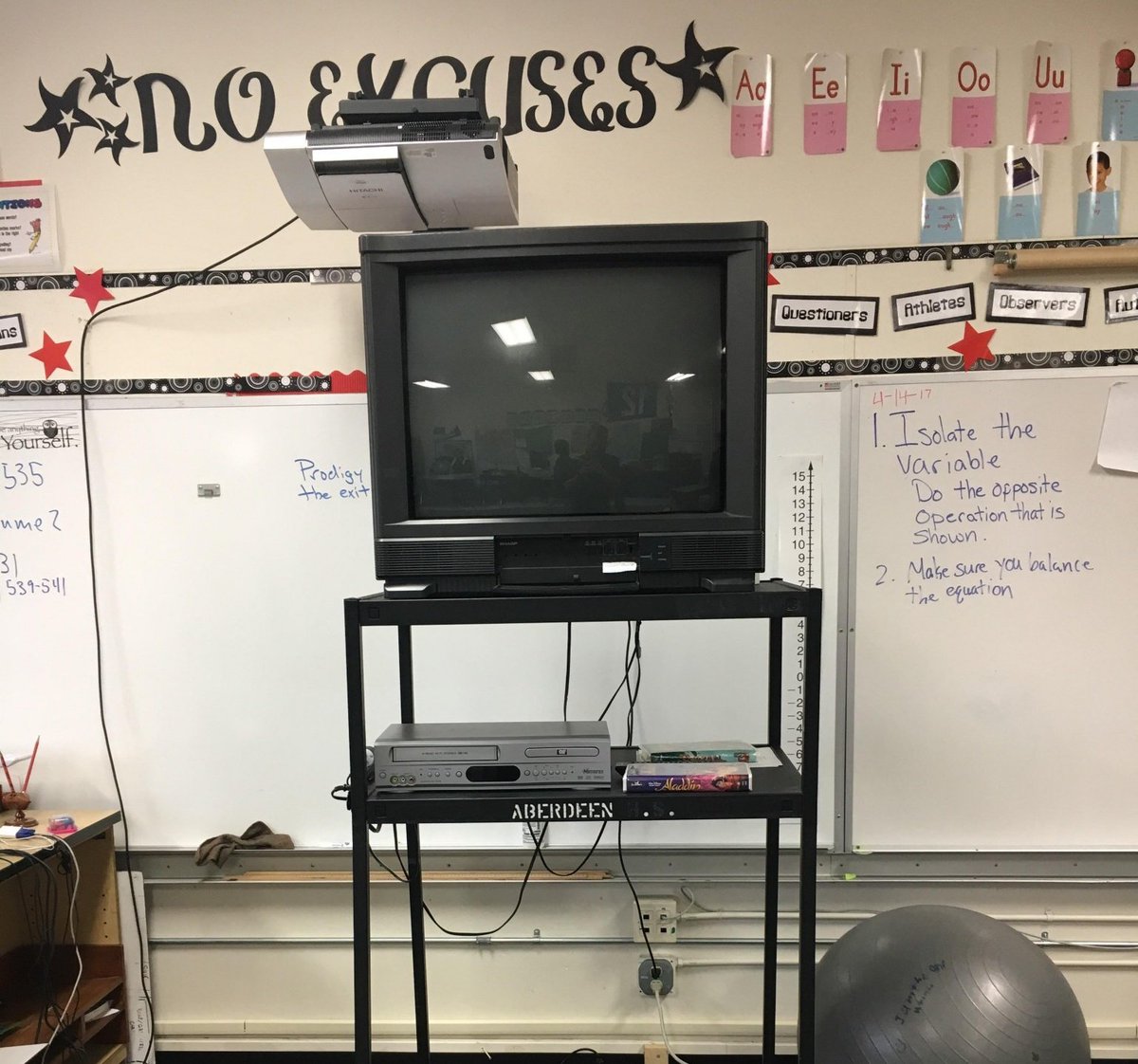 <a href="/hoodiehilltop/">𝙐𝙉𝘾𝙇𝙀 𝙃𝙊𝙊𝘿𝙄𝙀 🜏</a> The revolution will be televised