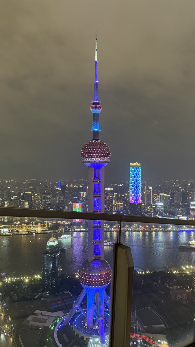 CryptoNagato's tweet image. Looking back, I’m really pleased I took a long break from social media and the markets over the past four months.

During that time, I spent quality moments with my family and friends.

I traveled to some incredible places.

I had amazing experiences.

I focused on leveling up in…