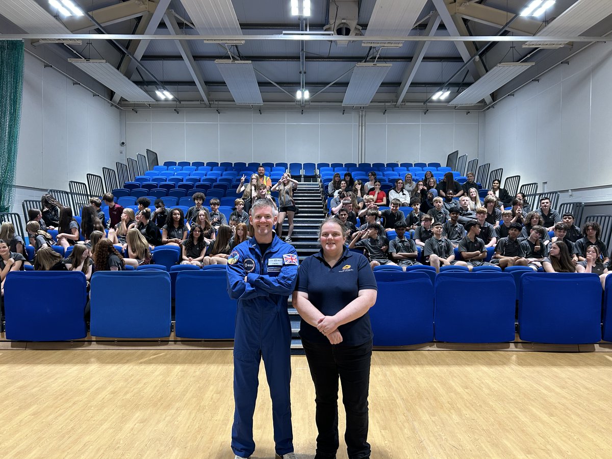 UK Space Agency (@spacegovuk) on Twitter photo Inspiring the next generation! 🚀
@ESA Astronaut Reserve John McFall visited <a href="/dixons_bk/">Dixons Brooklands Academy</a> to chat with students ahead of the UK Space Conference in Manchester. 🧑🚀
<a href="/UKSpaceAcademy/">National Space Academy</a> Inspiring the next generation! 🚀
@ESA Astronaut Reserve John McFall visited <a href="/dixons_bk/">Dixons Brooklands Academy</a> to chat with students ahead of the UK Space Conference in Manchester. 🧑🚀
<a href="/UKSpaceAcademy/">National Space Academy</a>