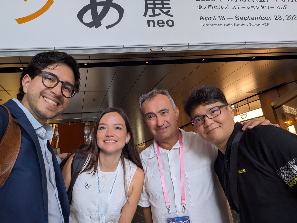 Astralintu tweet media