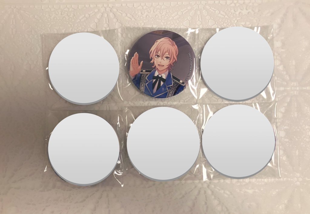 【交換譲渡】うたプリ HE★VENS BIRTH DAY SONG CD ver バーソン 缶バッジ クリアカード ステッカー

譲
綺羅 ナギ 瑛二 ヴァン

求
同種 瑛一 
定価送料

譲渡はアイドル毎まとめてのみ

⚠️初回プロカ必読