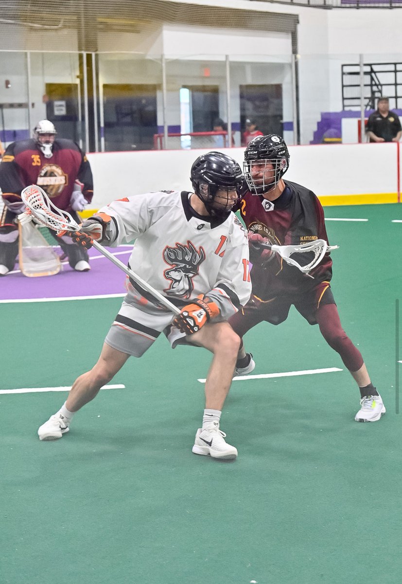 MuskiesLacrosse's tweet image. Some action captured by Joe Francis in yesterdays game vs Akwesasne Bucks