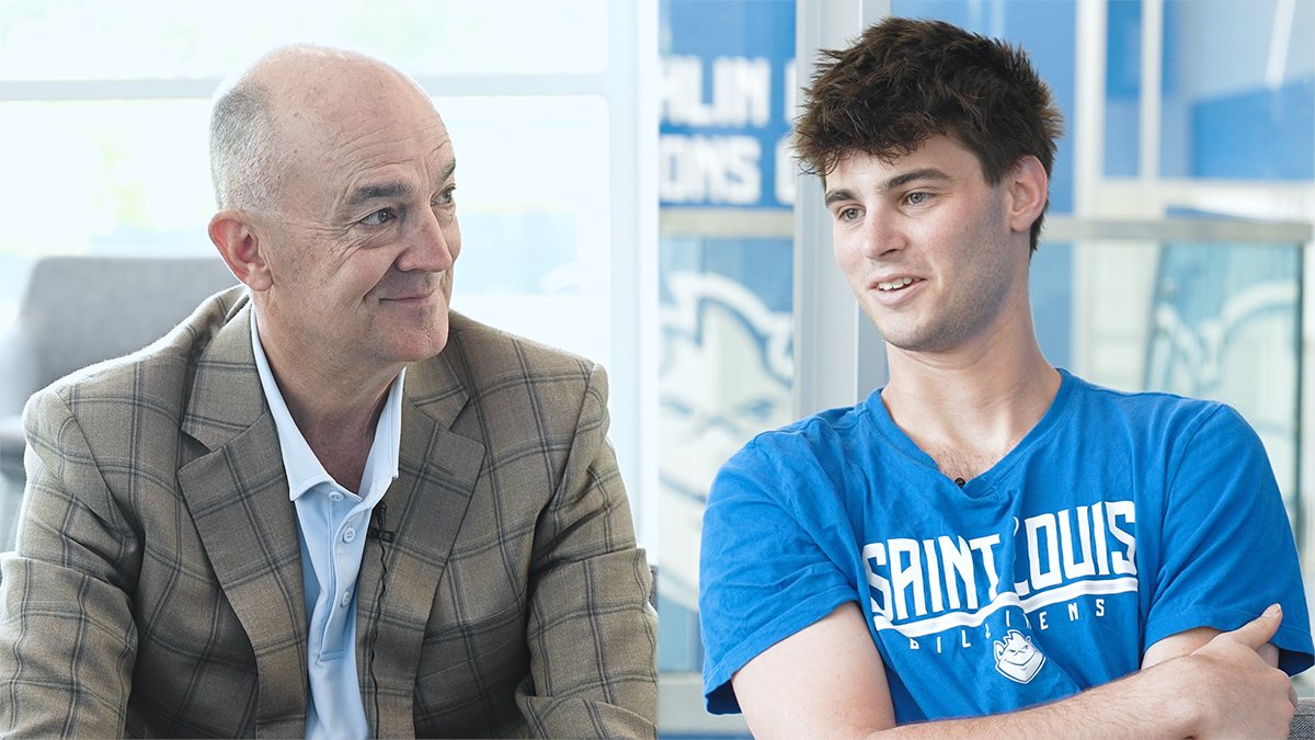 NEW PODCAST EPISODE!

🎙️ Brady Dunlap
🏀 <a href="/SaintLouisMBB/">Saint Louis Men's Basketball</a> 

💻 WATCH: youtu.be/7vJXt1R8-38