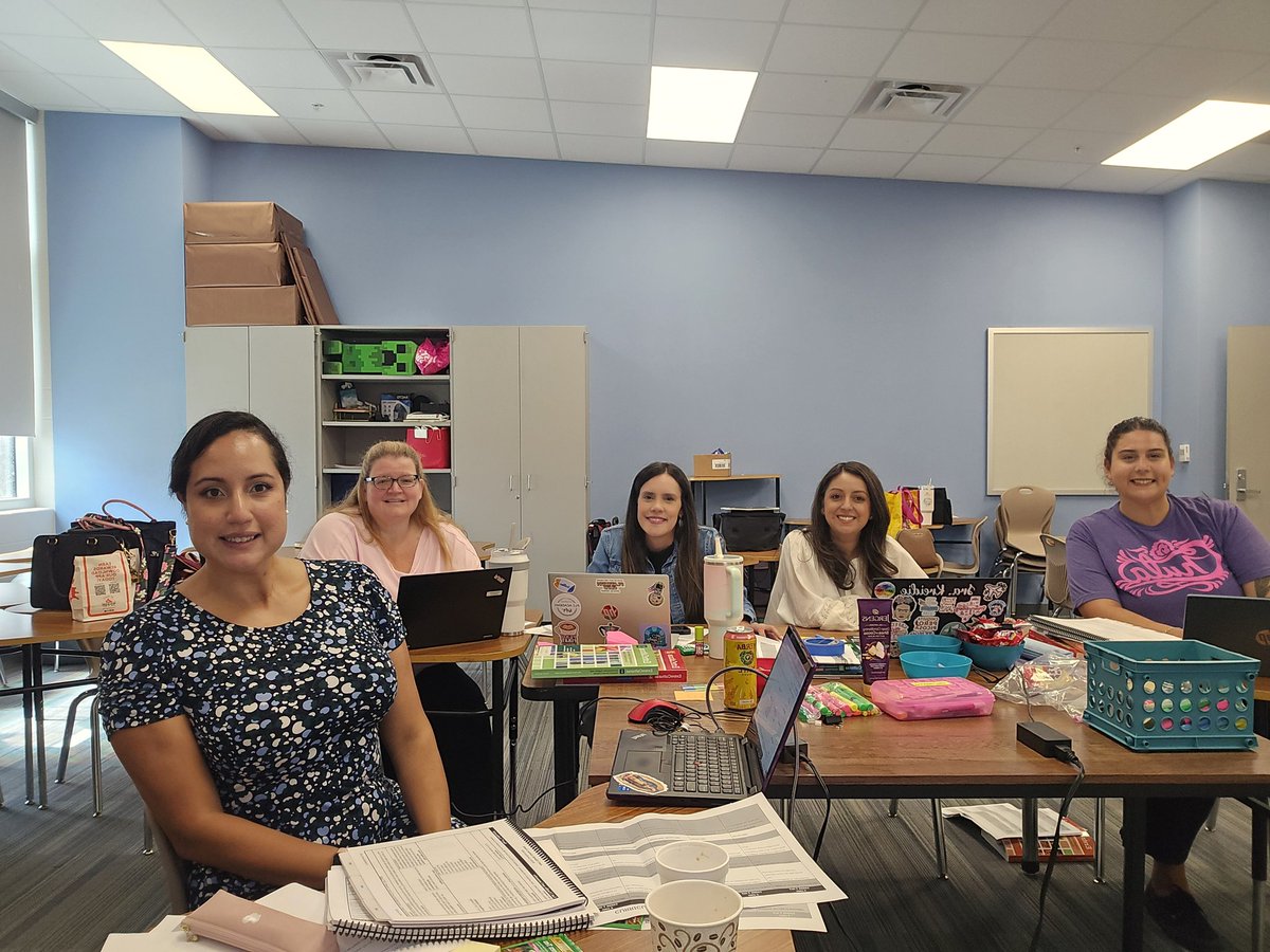 Spanish 1 and 2 curriculum work 💜. Somos #katyisdlote