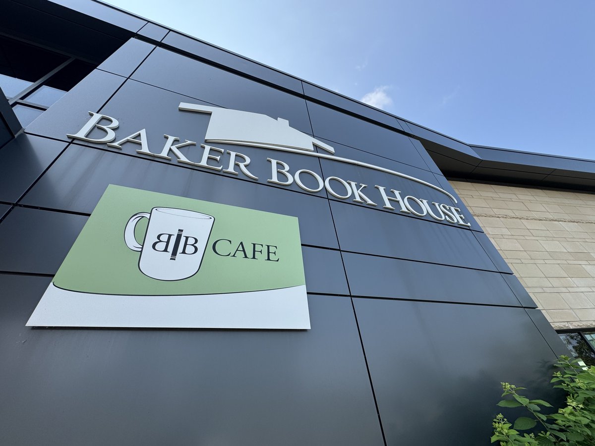 DrGladd's tweet image. Working out of Baker Book House this morning. If you ever find yourself in Grand Rapids, you MUST visit. 🤌📚