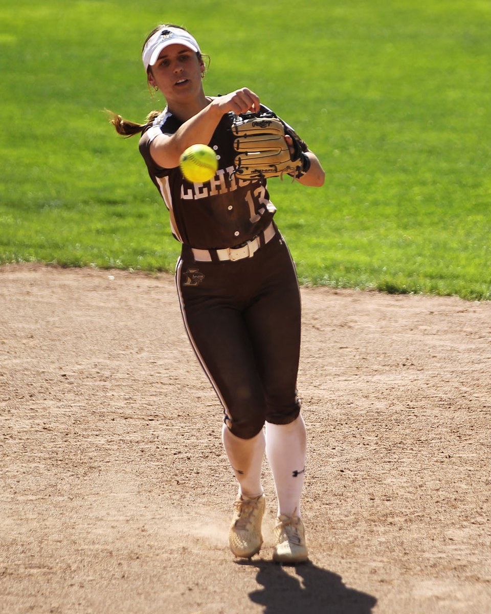 Lehighsoftball's tweet image. Shouting out our team award winners from the 2025 season!

Scholar-Athlete - Julia Mrochko
Outstanding Athlete - Kelly Fricker
Coaches Award - Crysta Duenas