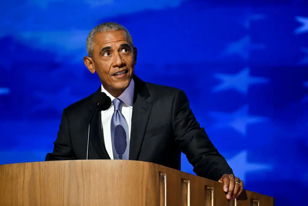 Obama llama a los demócratas a “ponerse firmes” ante crisis política y avance de Trump tinyurl.com/2cbyk2rs