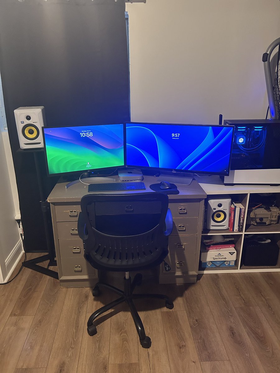 Grambitious's tweet image. Powered up the PC and opened up Unreal Engine for the first time in 2 months today. Feeling rusty, but ready to grind it out.