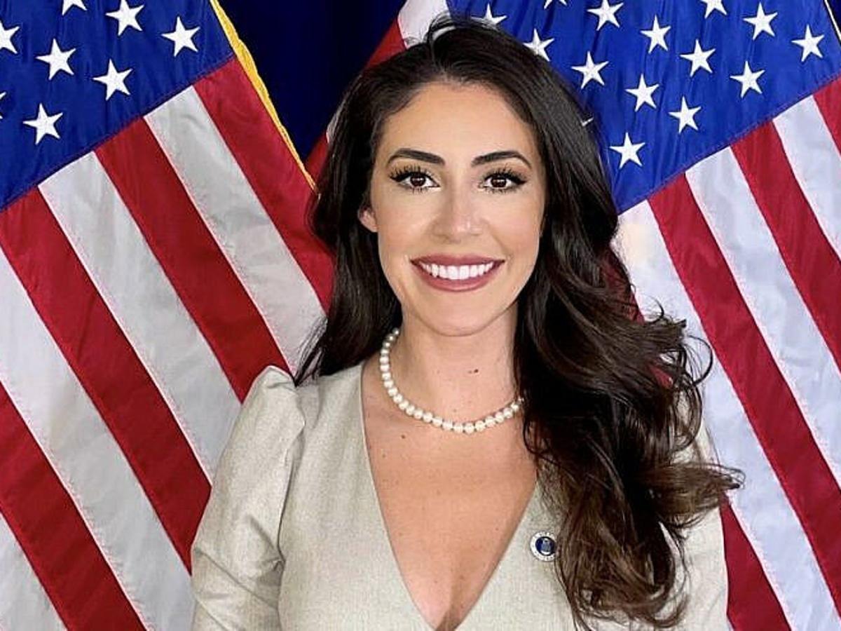 D. Dean Johnson (@ddeanjohnson) on Twitter photo UAP HEARING DELAYED TO SEPTEMBER
On June 26, <a href="/realannapaulina/">Anna Paulina Luna</a> told @AskaPol_uaps her Federal Secrets Task Force would hold a public hearing on Unidentified Anomalous Phenomena "in July." An Oversight Committee aide today told me it will be in September.
askapoluaps.com/p/public-uap-h… UAP HEARING DELAYED TO SEPTEMBER
On June 26, <a href="/realannapaulina/">Anna Paulina Luna</a> told @AskaPol_uaps her Federal Secrets Task Force would hold a public hearing on Unidentified Anomalous Phenomena "in July." An Oversight Committee aide today told me it will be in September.
askapoluaps.com/p/public-uap-h…