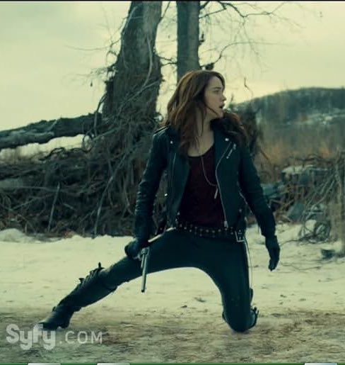 nanceevdb's tweet image. Happy #MelanieCrushMonday 💙
#WynonnaEarp #Vengeance