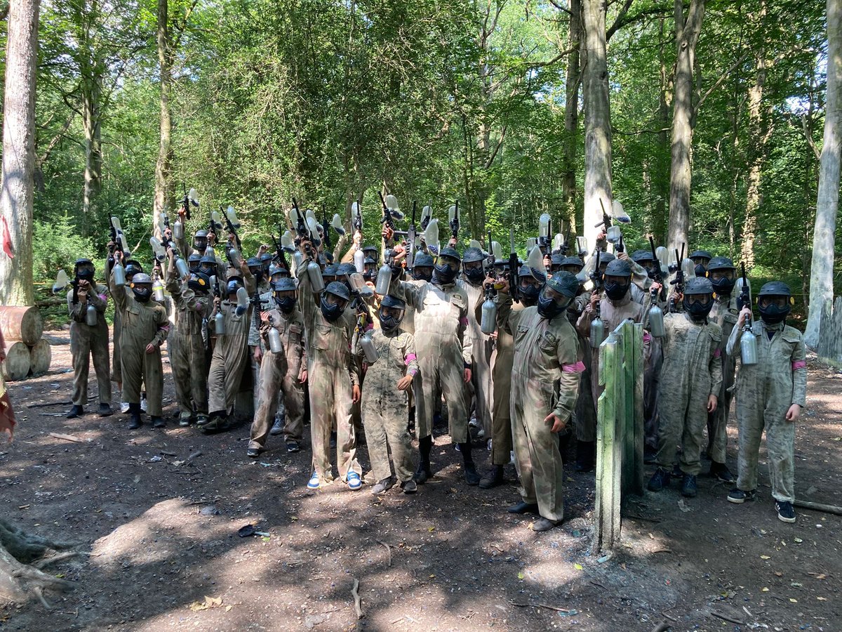 holmfirthhigh's tweet photo. Competitive day paint balling with the Full Throttle Crew! 😊
#ActivitiesWeek2025 https://t.co/yesBnrwNWO