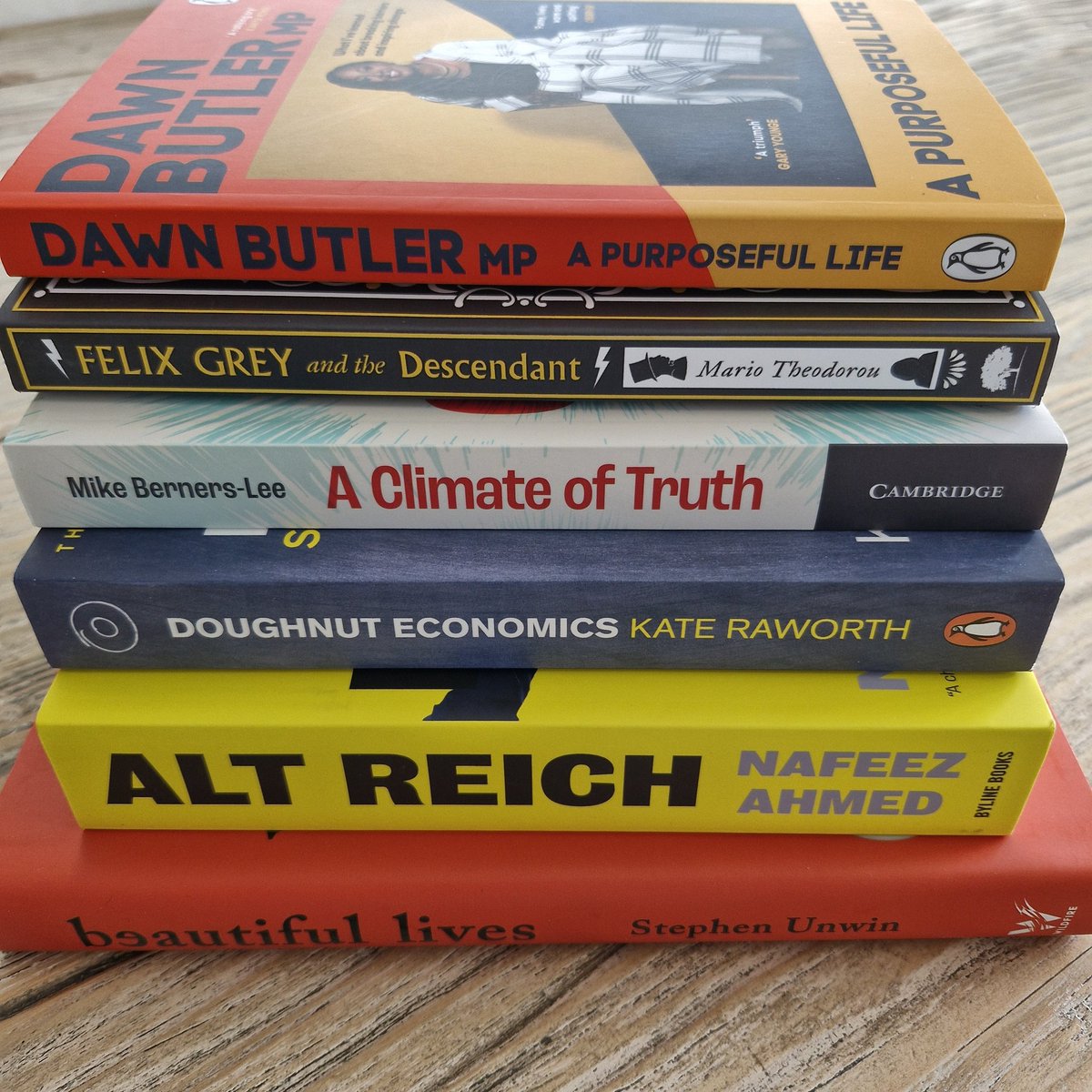 putajumperon tweet media