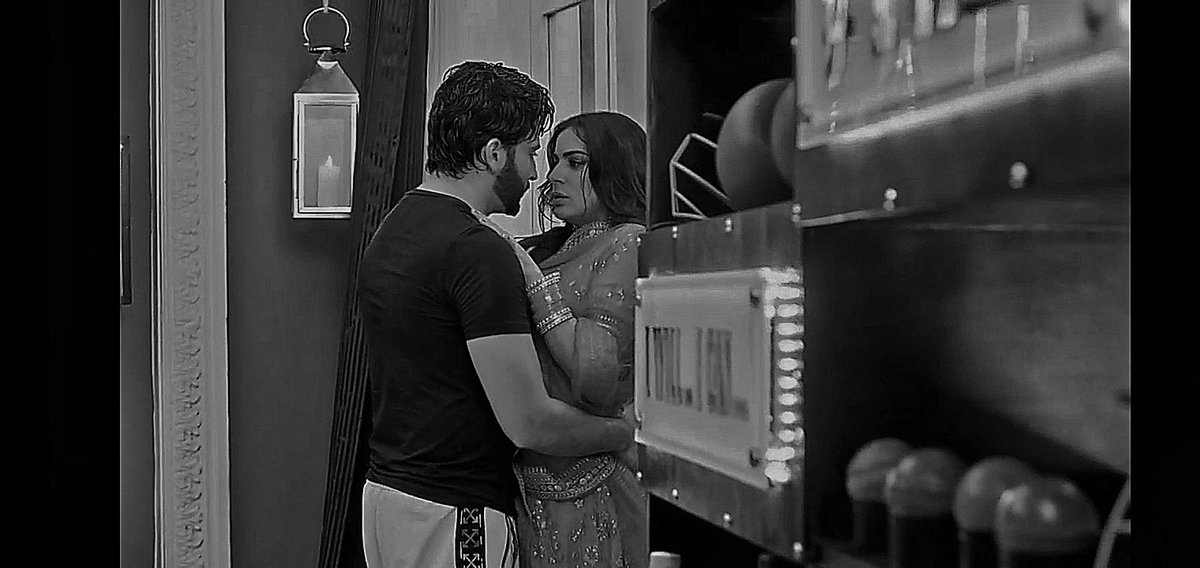 what could'be happened if the first night of their second marriage would have been the first night of their first marriage.
8 YEARS OF PREERAN 
#DheeShra