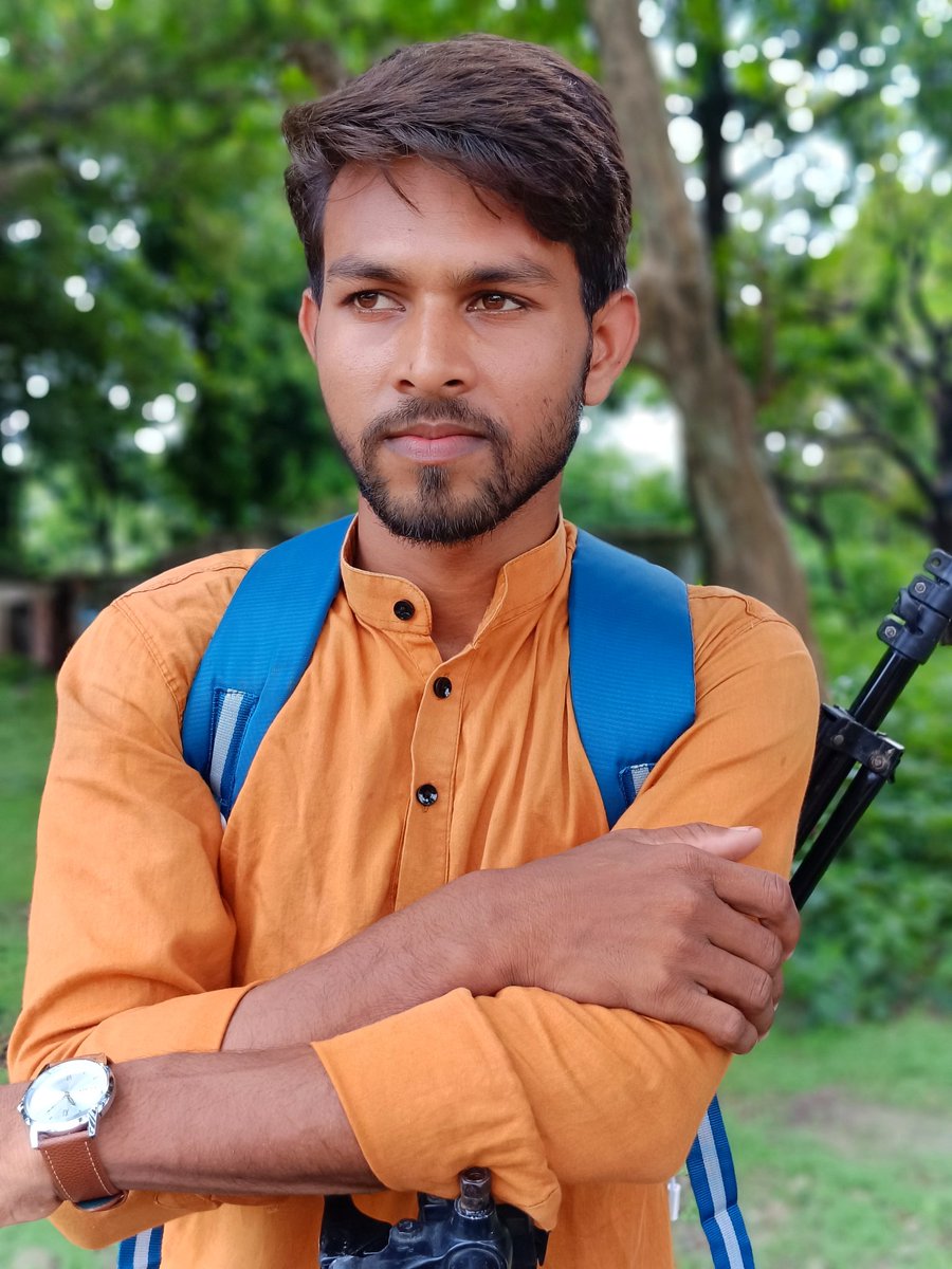 Ravikumarvlog's tweet image. 🎥 वीडियो की शूटिंग वाले 🏝️ लोकेशन पर एक फोटो निकली 😊 #ravikumarvlogs #facebookpost #x