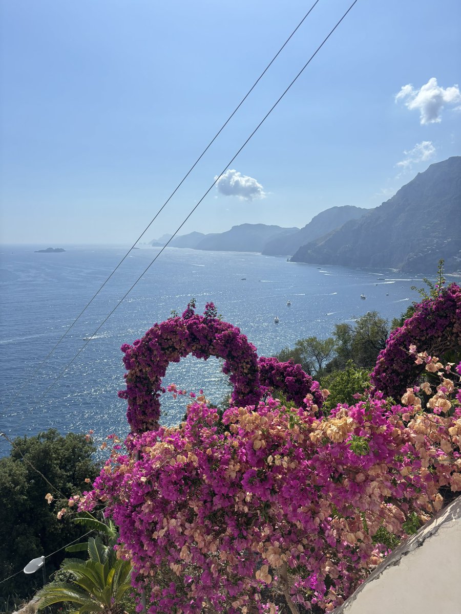 AddisonRose7's tweet image. hello from the most beautiful place i’ve ever visited 🥹