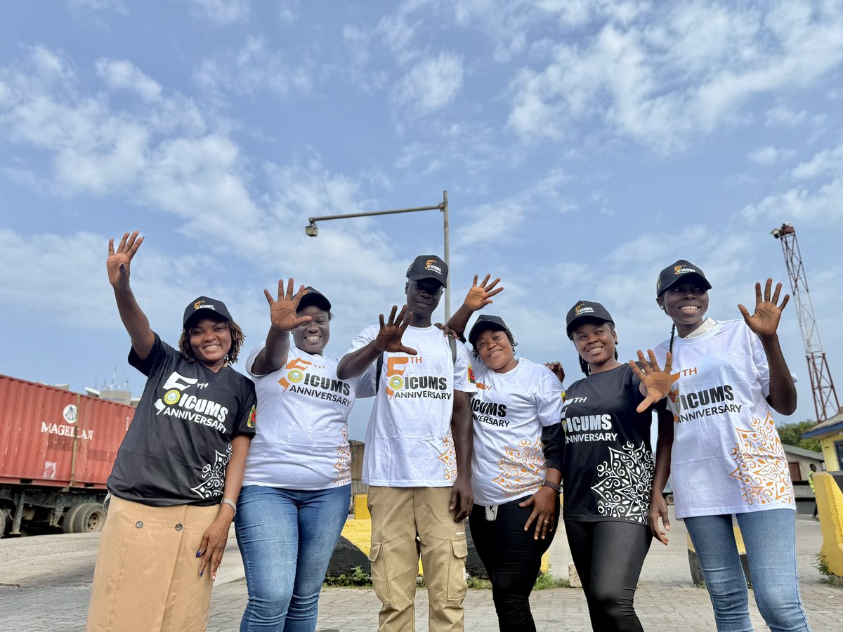 ghlinknet's tweet photo. Ghana Link celebrated #ICUMS5Years with Mini Port Health – a health screening for customs officers, agents &amp; operators in collaboration with Crossroad Clinic.
Theme: Enhancing Health, Connecting Communities
📍 Customs Clinic
📆 3rd July 2025
🩺 Vitals. Tests. Consults. Wellness. https://t.co/MdHmvcuS2n