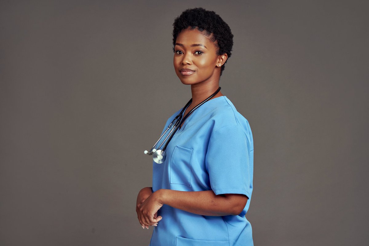 Asidlali nani! 📷 Mzansi Wethu’s own Mkhwanazi just entered the chats. Introducing Thembinkosi Mthembu as Officer Kubheka, along with an impressive cast. 📷 Your new telenovela, #HomecomingMzansi lands on Monday 28 July at 18:30. Read more here: tinyurl.com/49f46kzu