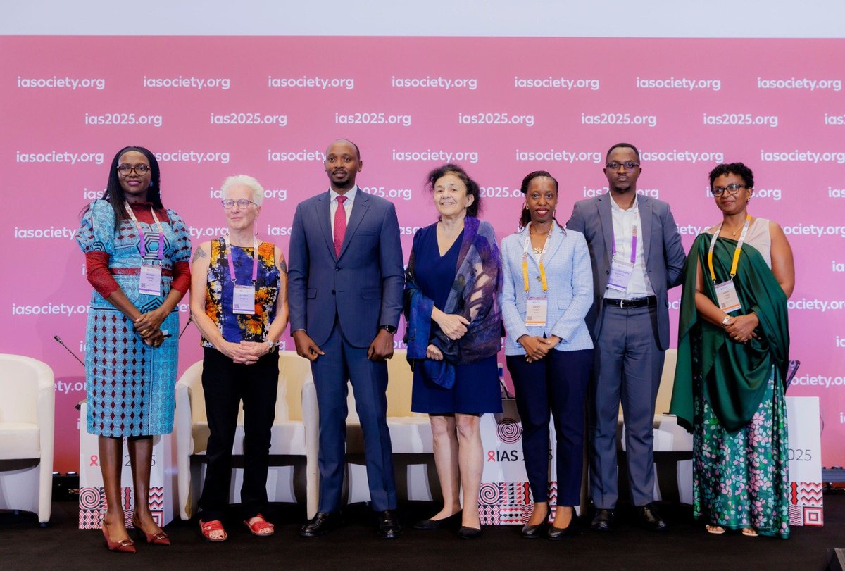At #IAS2025, AHF's Dr. Penny spotlighted the power of South-to-South collaboration in transforming HIV responses. From #Rwanda and beyond, leaders in the #GlobalSouth are driving sustainable, locally rooted solutions to public health challenges. #GlobalHealth  #HIVResponse