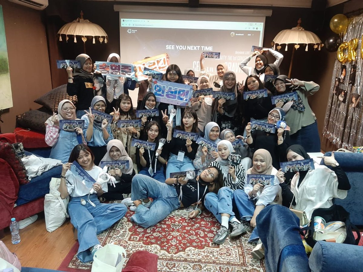 Dearluvity🍇NONTON BARENG📌 tweet media