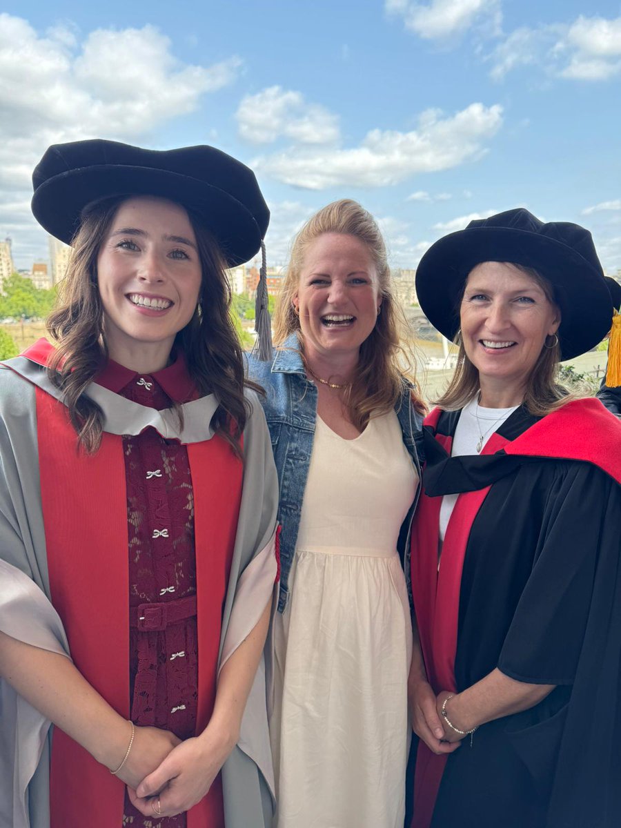 Dr. Steph Fowler (@slfwlr) on Twitter photo More chances to celebrate the great Dr. <a href="/SumiBez/">Dr. Sumi Bez</a>! Fab time in London today 😍 <a href="/UCLIoN/">UCL Queen Square Institute of Neurology</a> <a href="/UCLBrainScience/">UCL Brain Sciences</a> More chances to celebrate the great Dr. <a href="/SumiBez/">Dr. Sumi Bez</a>! Fab time in London today 😍 <a href="/UCLIoN/">UCL Queen Square Institute of Neurology</a> <a href="/UCLBrainScience/">UCL Brain Sciences</a>