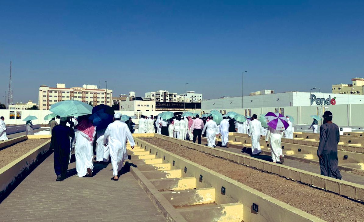 انا لله وانا اليه راجعون

(يَا أَيَّتُهَا النَّفْسُ الْمُطْمَئِنَّةَ ارْجِعِي إِلَى رَبِّكِ رَاضِيَةً مَرْضِيَّةً فَادْخُلِي فِي عِبَادِي وَادْخُلِي جَنَّتِي ) 

بقلوب مؤمنة راضية بقضاء الله وقدره انتقل الى رحمة الله تعالى :
العم الغالي : اسحاق إبراهيم بخاري
والد أخينا يوسف
بعد