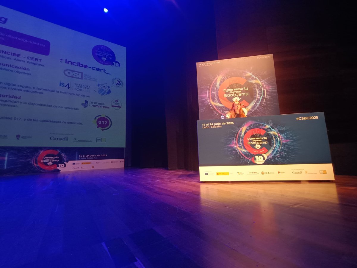 La jornada inaugural del #CSBC2025 finalizó con las ponencias de Daniel Álvarez, Director <a href="/ANCIChile/">Agencia Nacional de Ciberseguridad (ANCI)</a> 🇨🇱,  Daniela Dupuy <a href="/danydupuyok/">Daniela Dupuy</a>, Fiscal Coordinadora Unidad Fiscal Delitos y Contravenciones Informáticas <a href="/MPFCABA/">MPF CABA</a> 🇦🇷, Horacio Azzolin <a href="/horacioazzolin/">Horacio Azzolin</a>, Fiscal General  Unidad