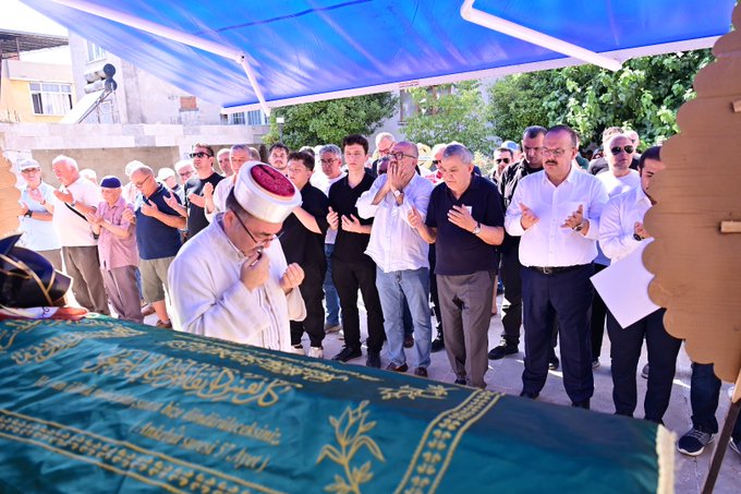 Emine Engin Hanımefendi’ye Son Veda