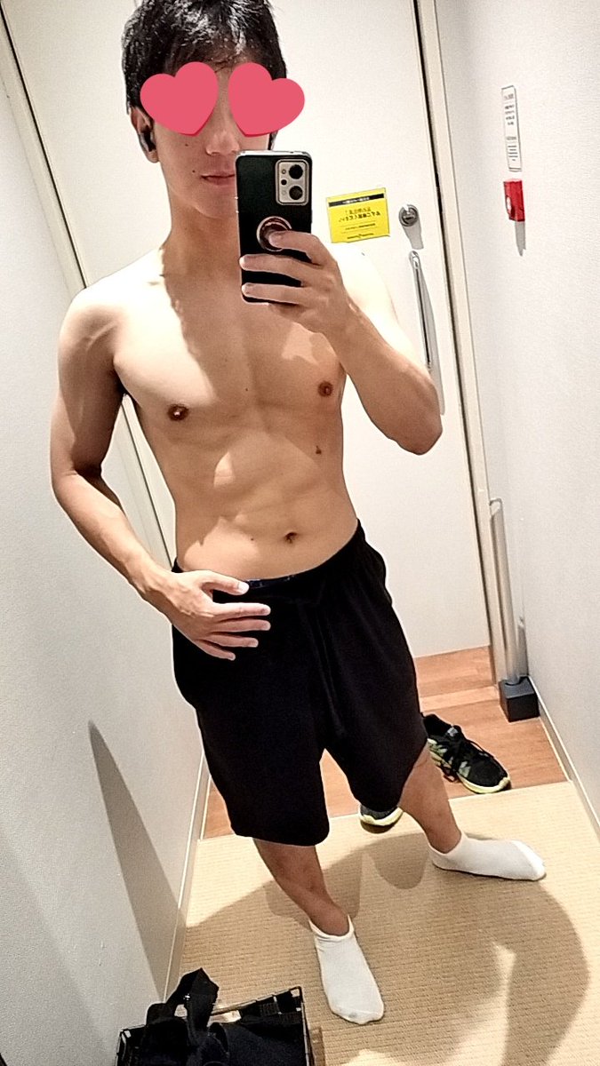 何とは言わないが
写真下手過ぎてボツになったやつ
せっかくだから上げとこ！

🦟刺された所深追いしすぎて傷🩹