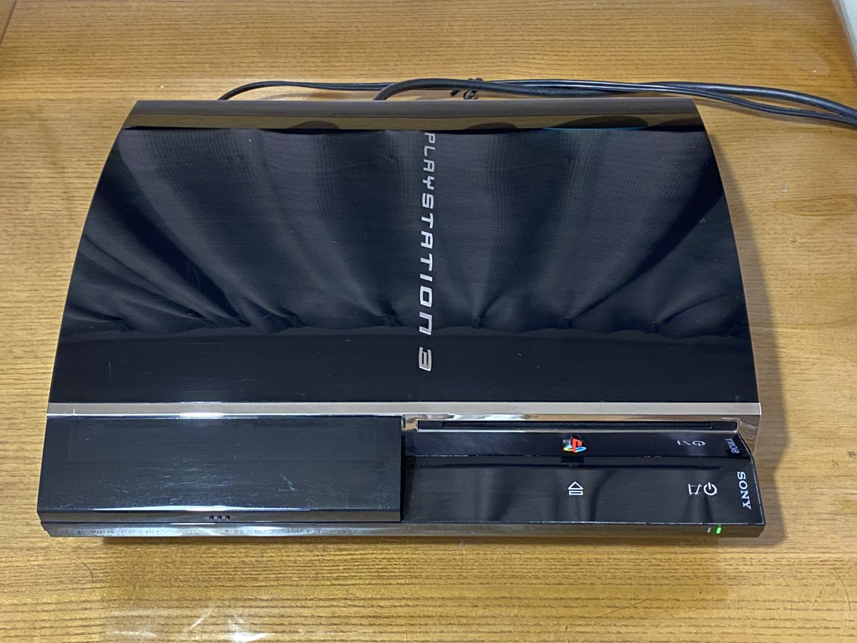 PS_Customize's tweet image. オークションにて、CECHA00のメンテナンス品を2点出品いたしました！

どちらも、プロードライザ交換やオーバーホール、内部ファンコンカスタム、CELL/RSX殻割り＆低電圧化を行っております。

・HDD 320GB（23,000円〜）
auctions.yahoo.co.jp/jp/auction/r11…

・HDD 60GB（18,000円〜）
auctions.yahoo.co.jp/jp/auction/g11…