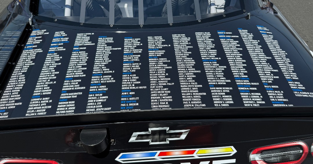 NLEOMF's tweet image. *Honoring Service and Sacrifice*
Jesse Love’s No. 2 Camaro at @RaceSonoma honored 345 fallen officers, featuring their names in a special @WhelenEng and @RCRracing paint scheme. Of those, 147 died in 2024, the rest in prior years. A powerful tribute on the track. #NeverForget
