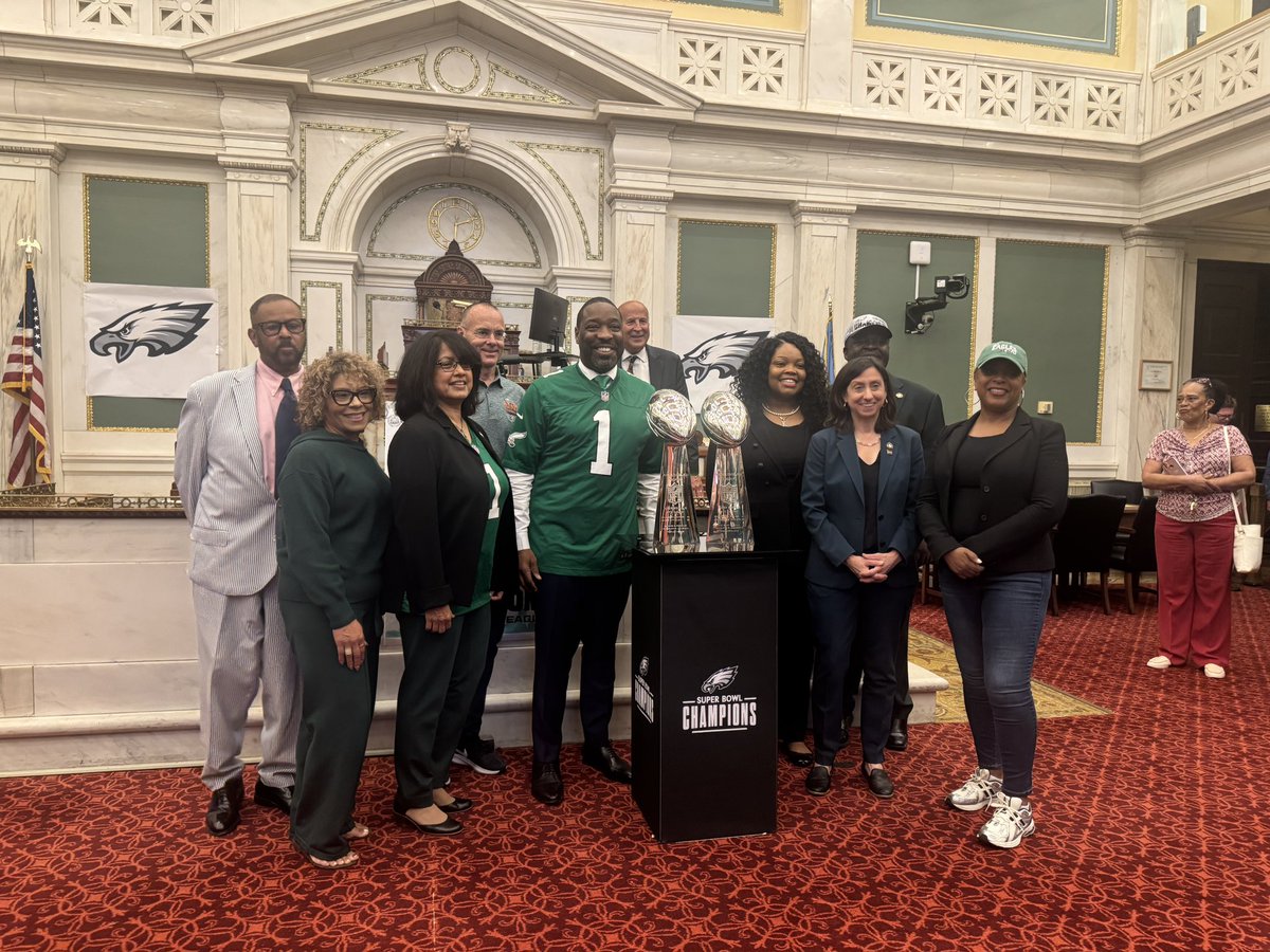cmninaahmad's tweet image. Had the honor of attending a special resolution presentation last month hosted by Council President Johnson to celebrate Eagles President Don Smolenski. It was an unforgettable moment standing alongside the Lombardi trophies and celebrating the legacy of our Birds! #GoBirds