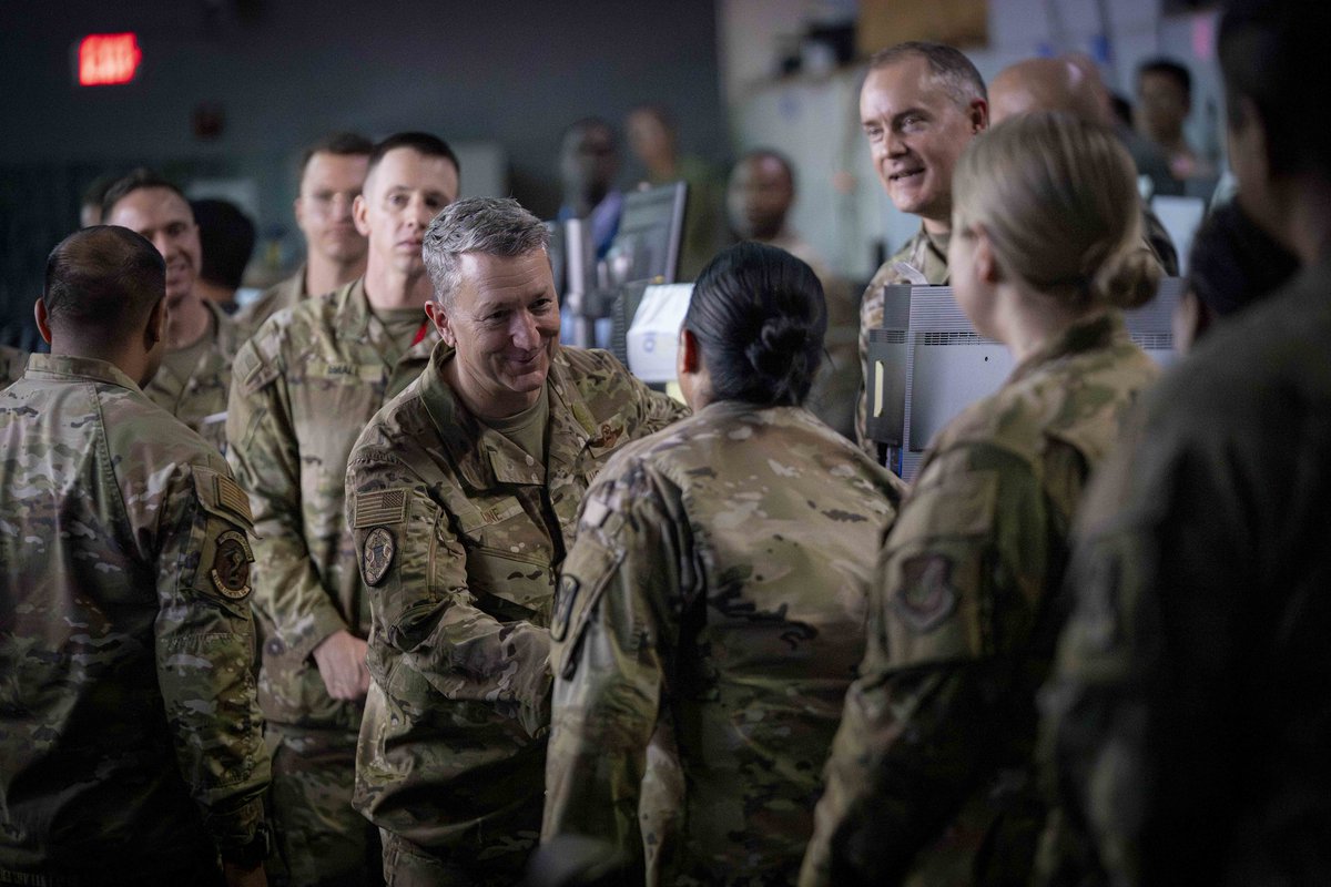 thejointstaff's tweet image. During their trip to #SouthKorea, General Dan Caine and SEAC Isom met with troops stationed at @USForcesKorea. These dedicated men and women play a pivotal role in maintaining the Korean Armistice Agreement of 1953, ensuring continued stability and prosperity across the region.