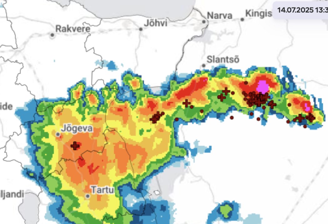kairokiitsak's tweet image. Possible supercell SE of Narva, moving W,NW, just like yesterday.