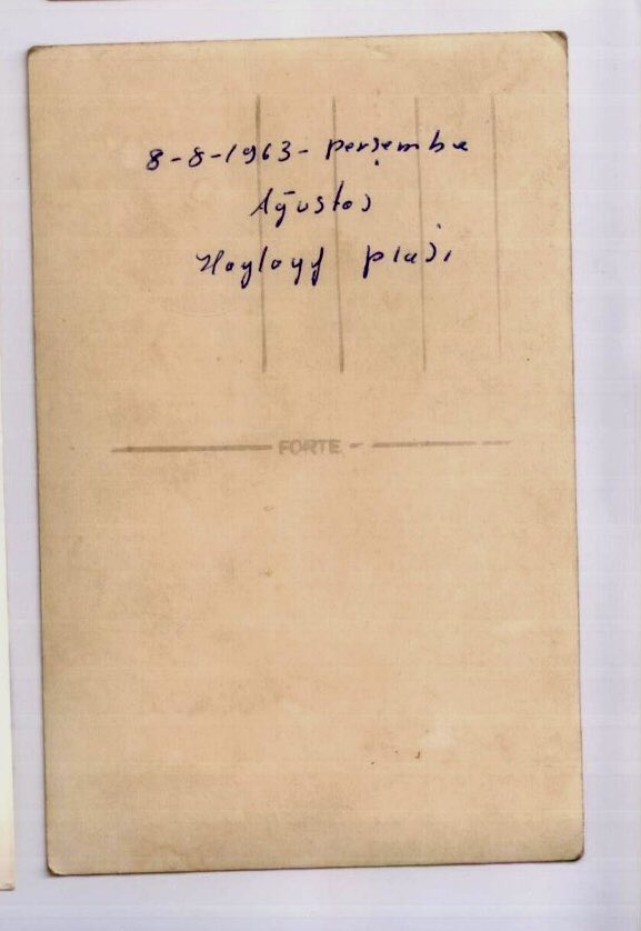 ArsivBakirkoy's tweet image. 8-8-1963 perşembe Ağustos Haylayf Plajı notu düşülmüş▪️Kişisel koleksiyon
