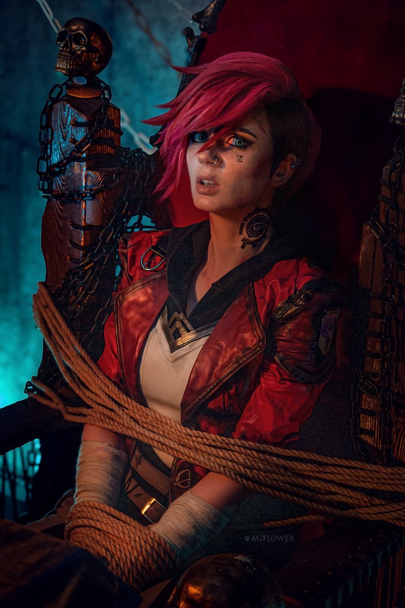 agflower1's tweet image. I am pleased to present to you the final episode at the table from the filming of our large-scale project JINX on the first season of Arcane!
Exclusives on my Patreon. Link in Bio!
#cosplay #vi #arcane #jinx