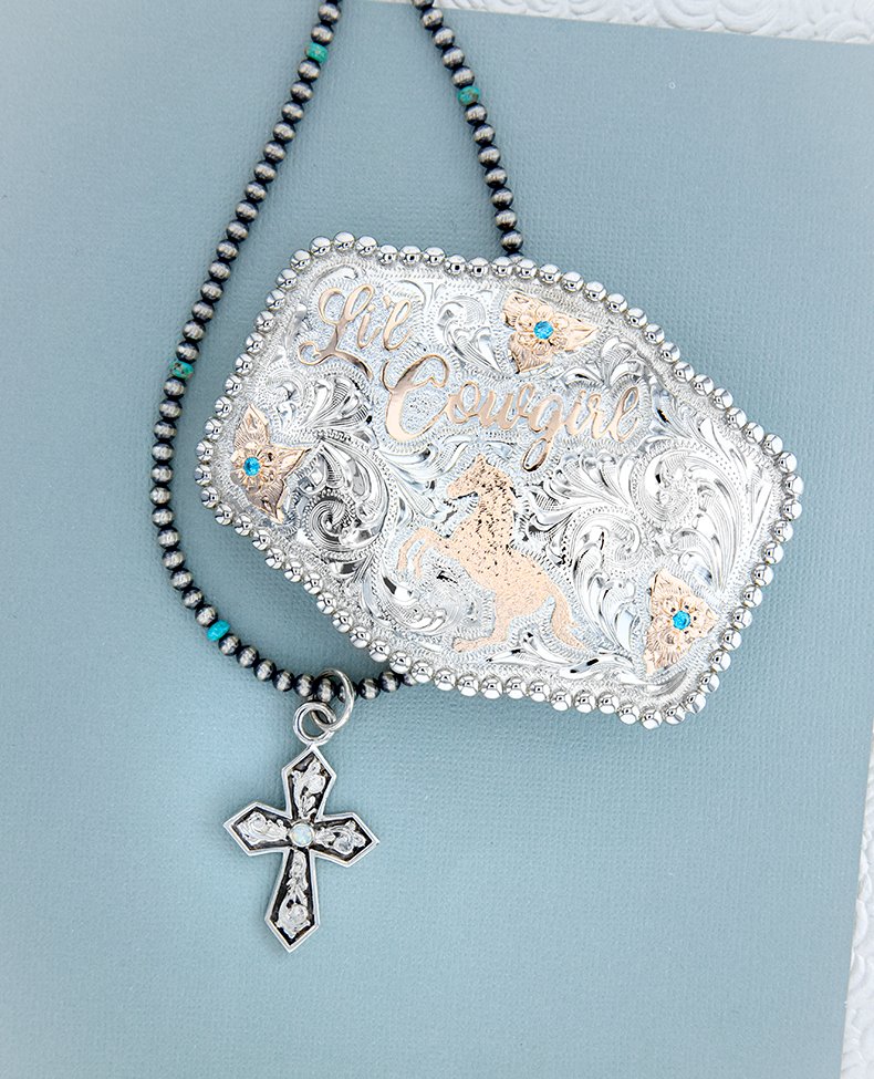 hyosilver_btx's tweet image. She’ll be hootin’ &amp;amp; hollerin’ with western style while wearing this shimmering bright engraved accessory! A perfect gift for your country lovin’ little girl 🤠❣️⁠
🔗⁠l8r.it/WrLp
.⁠
.⁠
#westernjewelry #westernaccessories #westernfashion