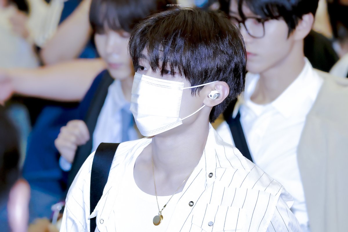 OceanView0511's tweet image. 250713 ICN
#μμ¨ #γ·γͺγ³
#NCTWISH #μμν°μμ