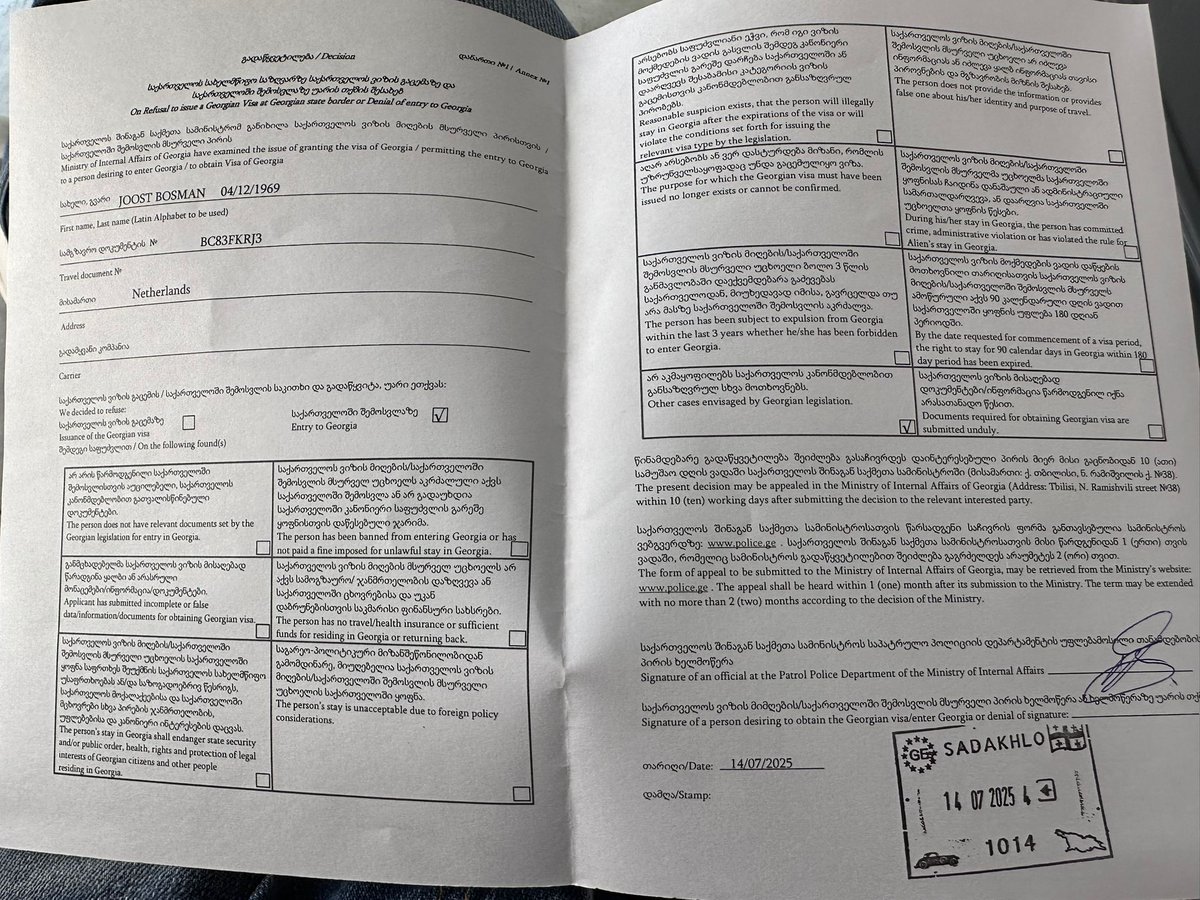 Perestrojkast's tweet image. Nieuws: deze ochtend weigerde Georgië correspondent Joost Bosman opnieuw de toegang.
Luister naar zijn verhaal na de eerste weigering⤵️
bnr.nl/podcast/perest…