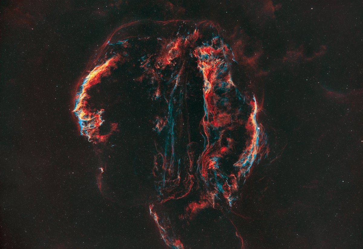 DerekFoster's tweet image. Cygnus Loop imaged using Redcat 51 and @QHYCCD 268m camera. 10 hours of Ha-Oiii data. #astrophotograhy