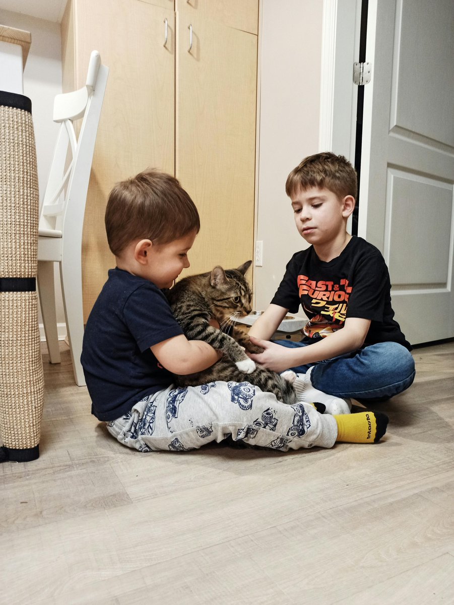 Housing Matters (@hsngmttrs) on Twitter photo Looking for housing advice in South Bristol?
Head to the @symes Resource Centre in Hartcliffe to chat to an expert adviser from <a href="/ShelterBristol/">Shelter Bristol</a> and <a href="/caringinbristol/">Caring in Bristol</a>.
Drop in anytime 10am to 12:30pm - no need to book.
More info π buff.ly/LqmXRbQ Looking for housing advice in South Bristol?
Head to the @symes Resource Centre in Hartcliffe to chat to an expert adviser from <a href="/ShelterBristol/">Shelter Bristol</a> and <a href="/caringinbristol/">Caring in Bristol</a>.
Drop in anytime 10am to 12:30pm - no need to book.
More info π buff.ly/LqmXRbQ