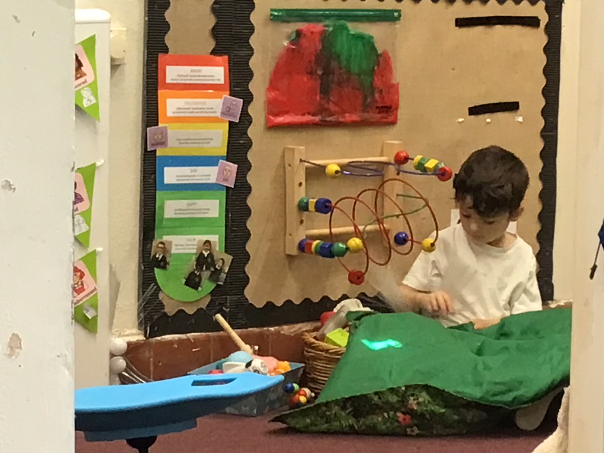 Bentley West Primary School (@bentleywestws2) on Twitter photo When we got back from our trip, the younger children went and relaxed in the sensory room. @DRP @BWS <a href="/leightrustb8/">LeighTrust</a> When we got back from our trip, the younger children went and relaxed in the sensory room. @DRP @BWS <a href="/leightrustb8/">LeighTrust</a>