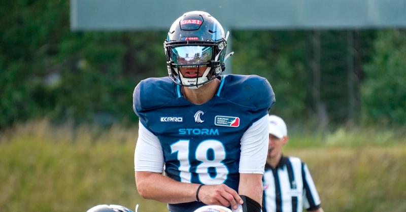 ELF_Official's tweet photo. If any game deserved the label “personal,” it was this one. Jadrian Clark, quarterback of the still undefeated Nordic Storm, faced off against familiar faces on Sunday when Rhein Fire came to visit Copenhagen. 

Read the full article here ⤵️