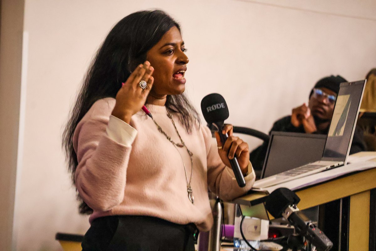 Wits_SCIS's tweet image. “Intellectually invigorating” and “deeply appreciated” — that’s how Rhodes University described Dr Ujithra Ponniah’s recent lecture. 👏
Her visit sparked vibrant debate and left a lasting impression on students and staff alike.
Grateful to Rhodes for the warm welcome!
#SCIS