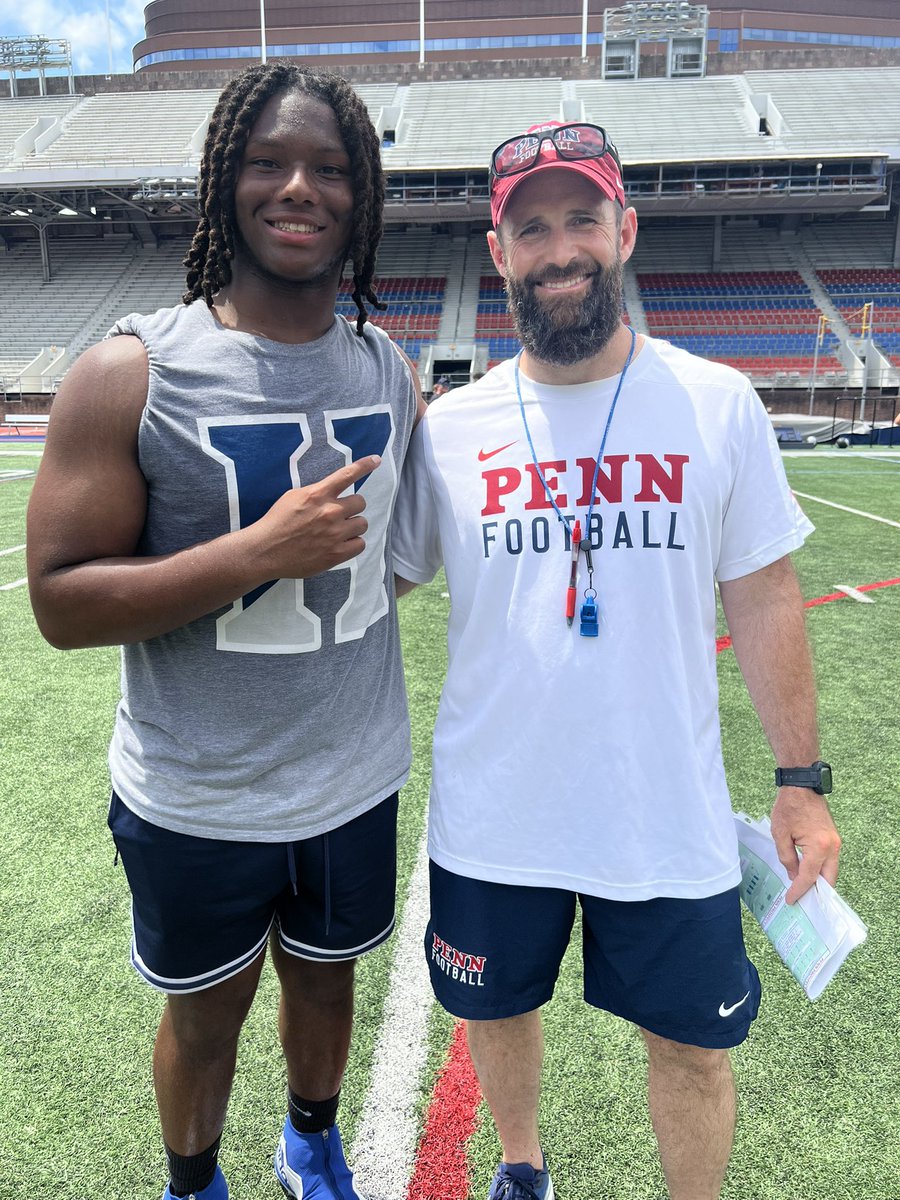 NathanGovanII's tweet image. Great day of work and instruction @PennFB.
@CoachBobBenson @CoachDupont @Greg_Chimera @HillFootball @CoachJayUConn @garyonuekwusi @carljfred @footballcoach79 @PRZVicCastillo @EPAFootball @CaryMoyer @GovanMediaGroup