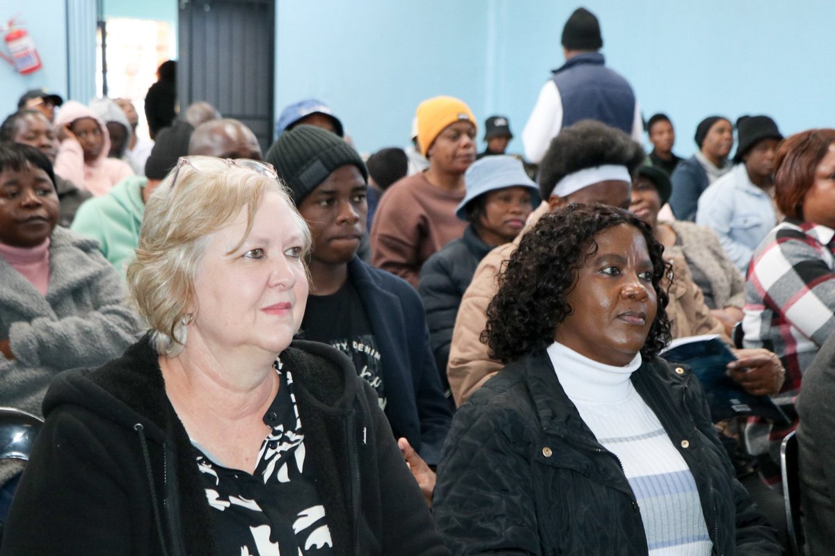 gpgSocDev's tweet photo. @gpgSocDev MEC @FaithMazibukoSA
leads a Non Profit Organization (NPO) Capacity Building Session at #Cullinan #Refilwe @CityTshwane
#NPOCapacityBuilding
#GrowingGautengTogether https://t.co/cISqrh5OU7