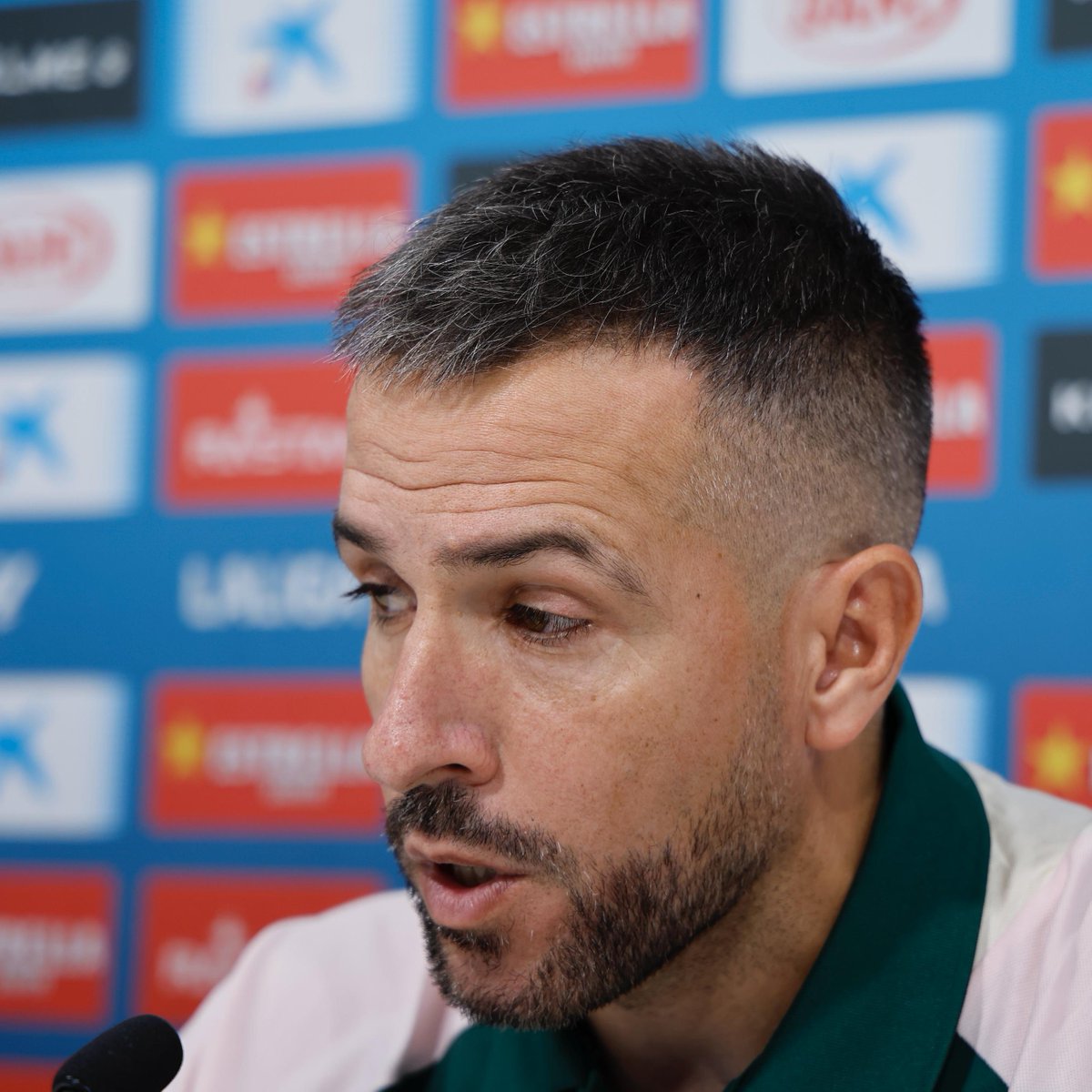 🎙️ Raúl Jardiel: "Estoy muy feliz de poder llegar a una estructura de máximo nivel. Tengo muchas ganas de ponerme a trabajar, de nutrirme de todas las áreas".
#RCDE #La21