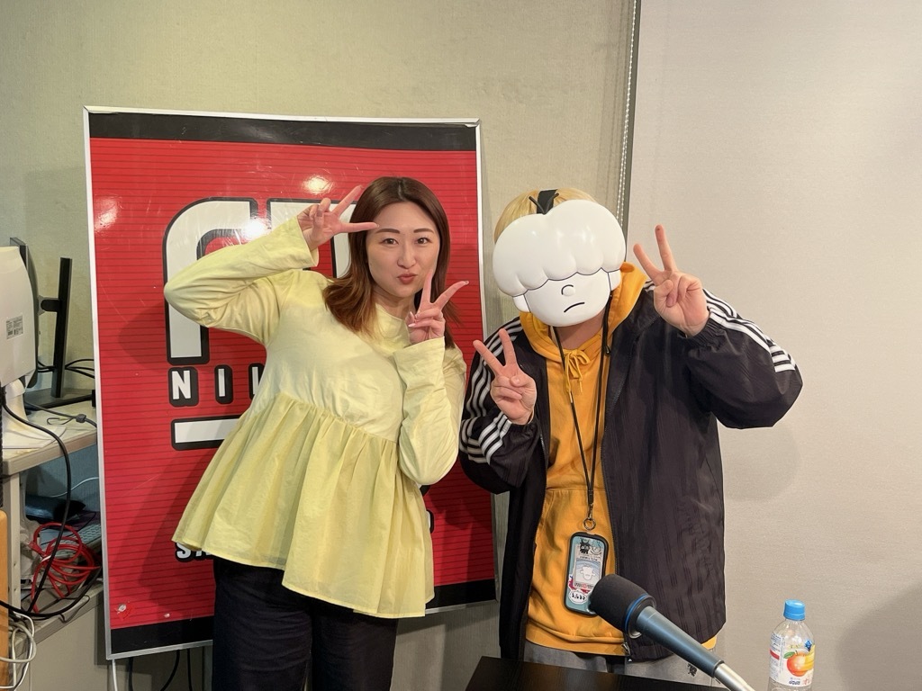 715/(火)のSOUND SPLASH📻
お相手は本間紗理奈 ( <a href="/sarinaaaaa_h/">本間紗理奈</a>  )と
#終活クラブ  
Vo./Gt.少年あああああ ( <a href="/aaaaaofficial/">少年あああああ</a> )です🙋‍♀️🫧

メッセージテーマ：【知って得した！生活知恵袋】
卵の鮮度チェックは水に浮かべるだけ！
レモン汁で電子レンジをピカピカに！