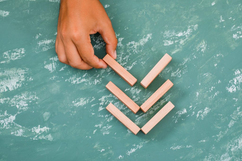 Los problemas de salud mental comunes también se asocian con una reducción de la esperanza de vida, según un estudio. 👉ow.ly/NkJB50WnrzM